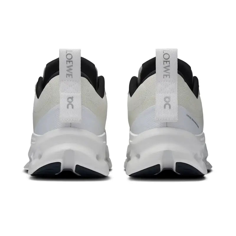 On Running Cloudtilt Loewe2 \ Sand / White