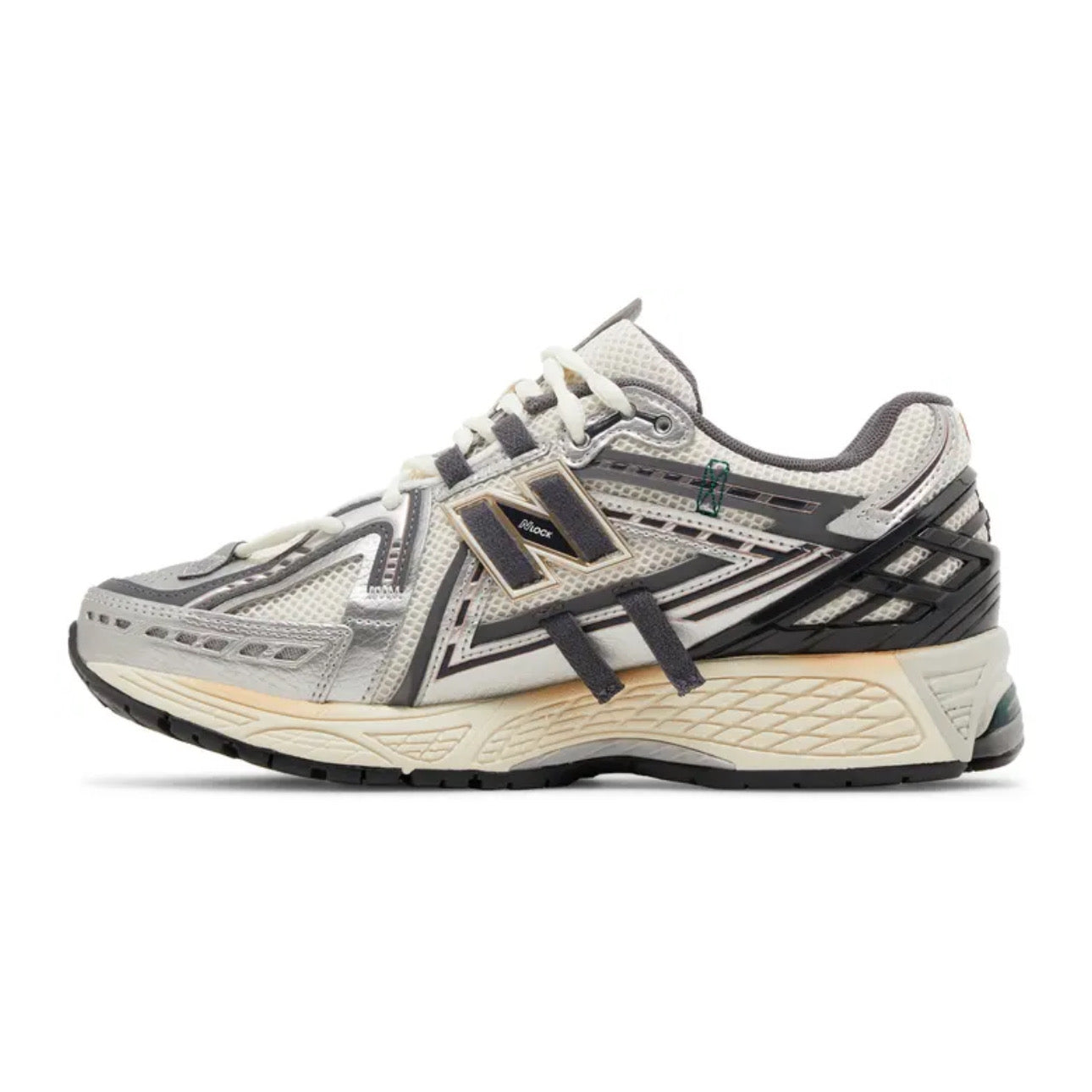 New Balance 1906A \ Silver Gold Metallic