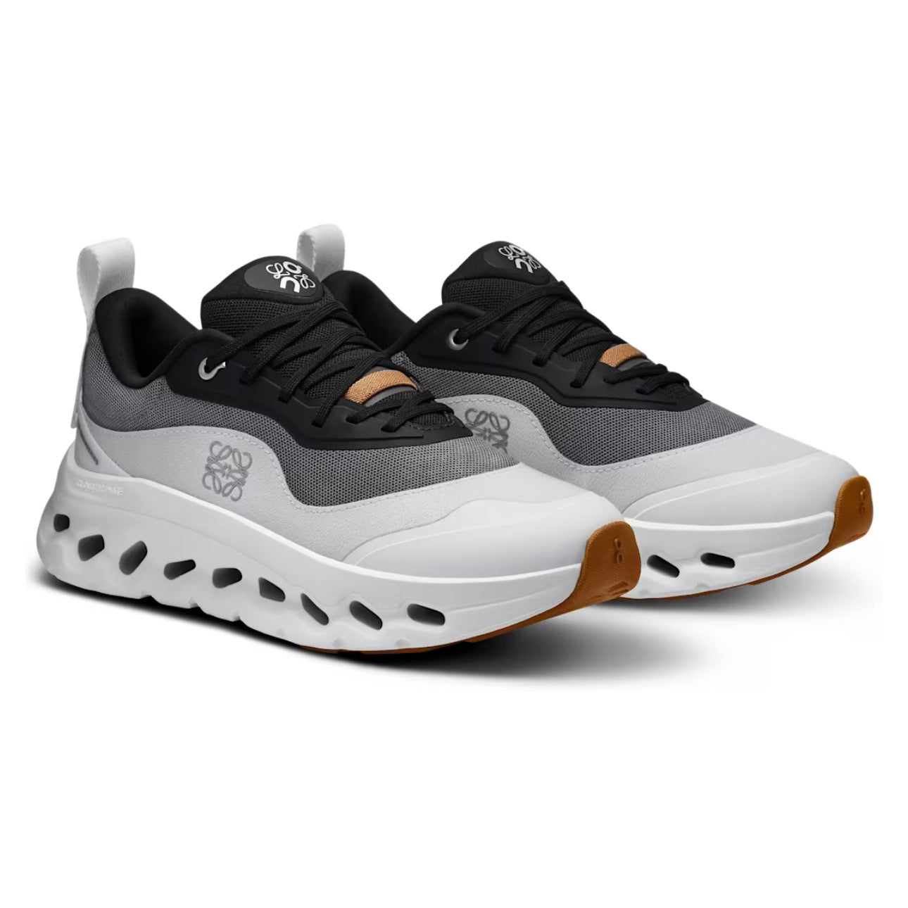On Running Cloudtilt Loewe2 \ Black White / Gum