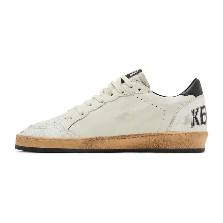 Golden Goose Ball Star in White Nappa With Black Star