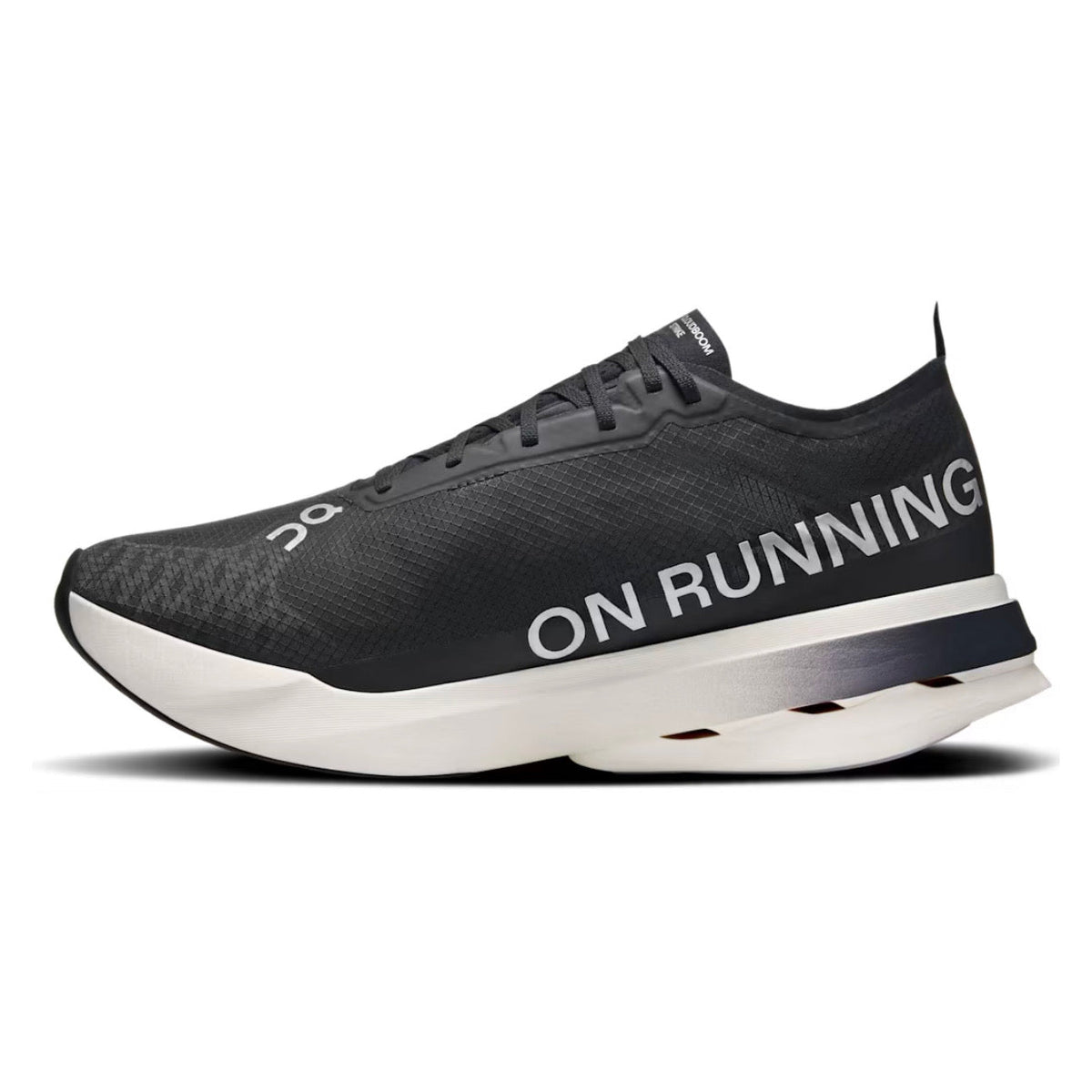 On Running Cloudboom Strike \ Black