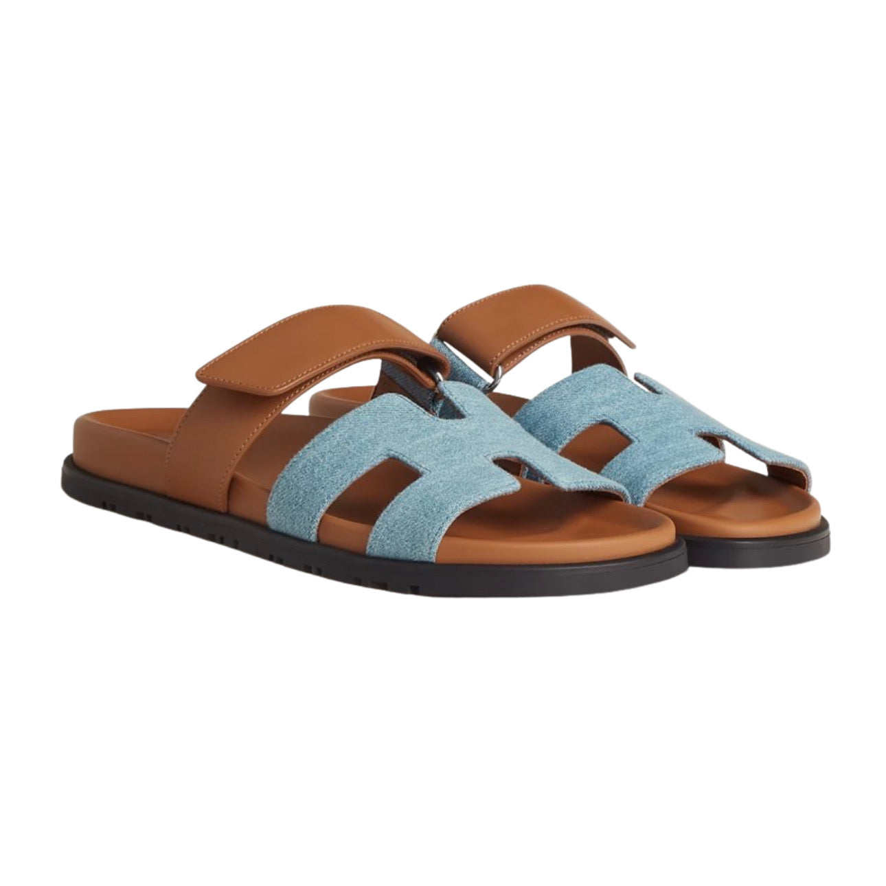 Hermès Chypre Calfskin \ Bleu Clair / Naturel