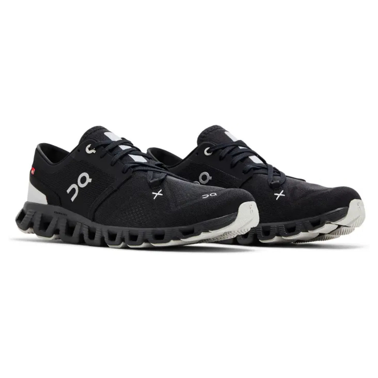 On Running Cloud x 3 \ Black