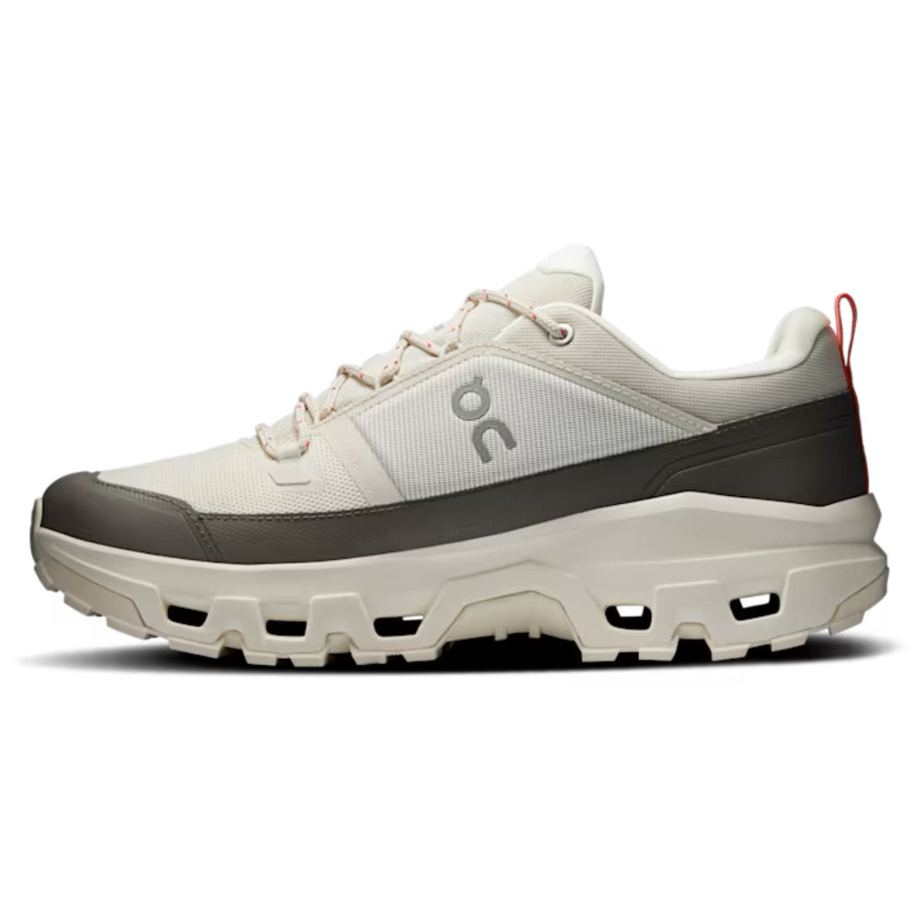 On Running Cloudrock Low Waterproof \ Ivory / Ivory
