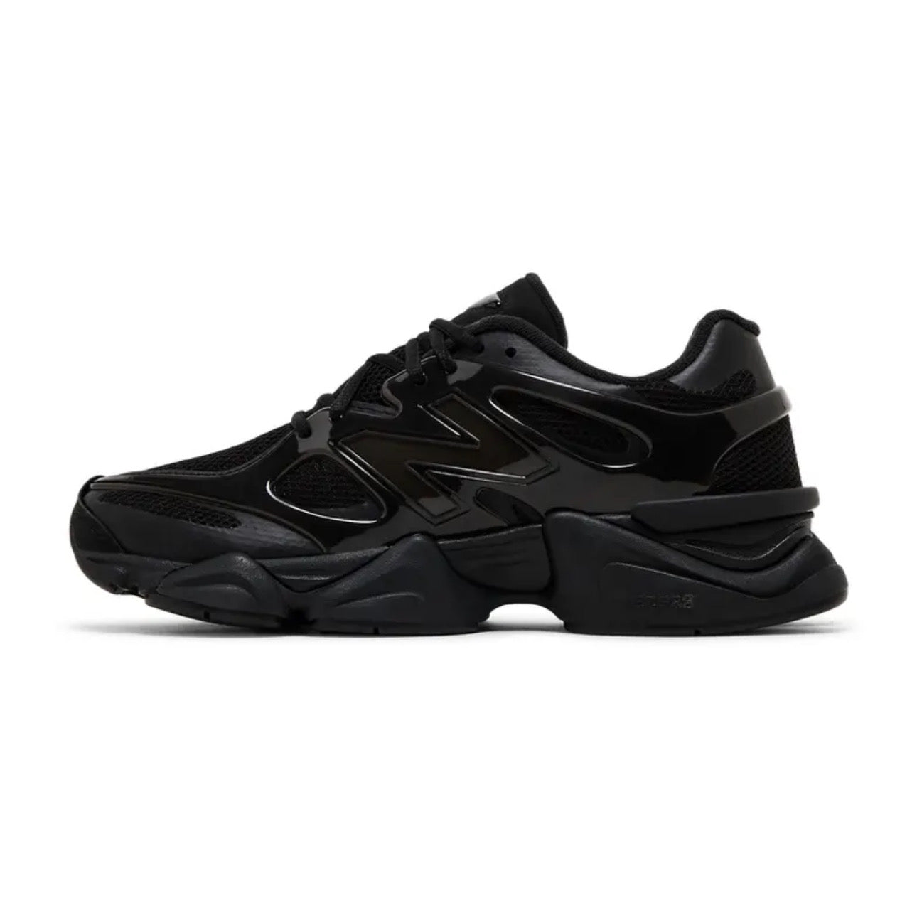 New Balance 9060 x \ Black Cat