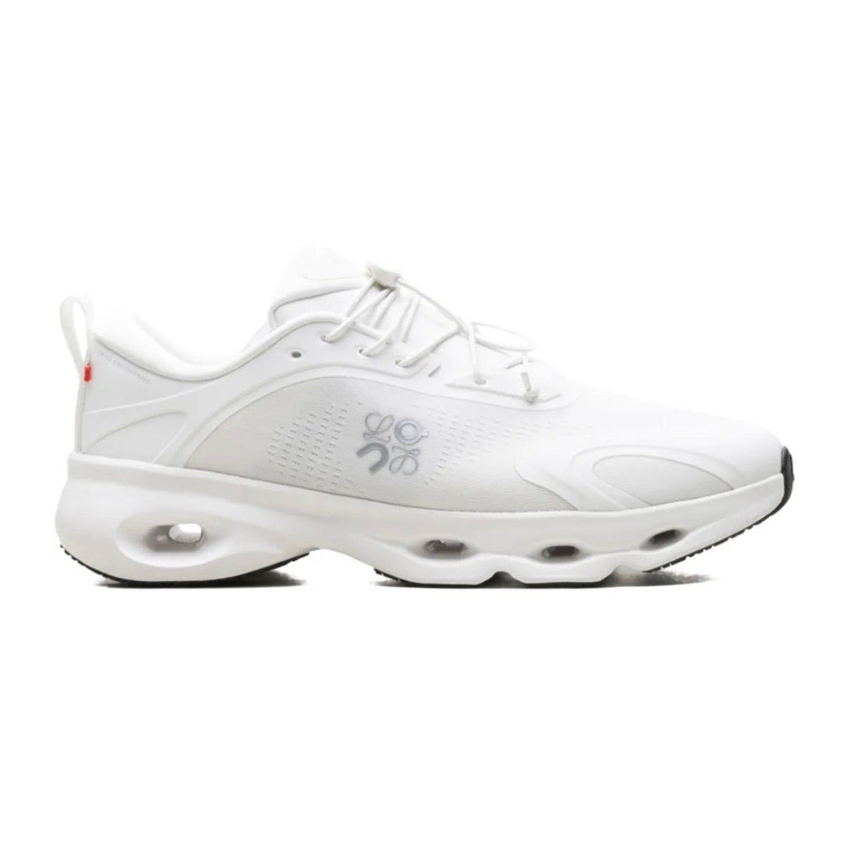 On Running Cloud Solo \ White