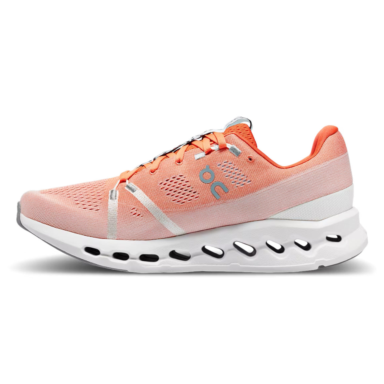 On Running Cloudsurfer \ Flame / White