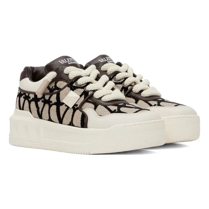 Valentino Garavani Off White Brown One Stud XL