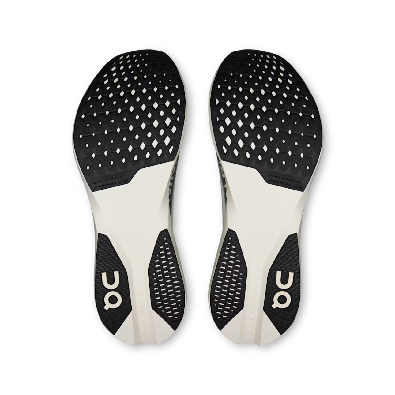On Running Cloudboom Strike LightSpray \ White / Black