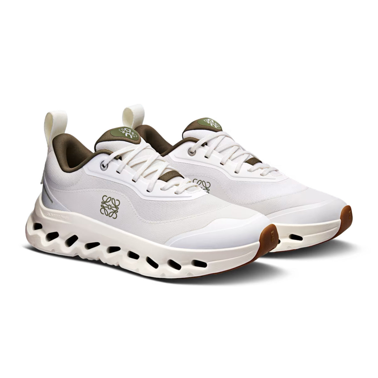 On Running Cloudtilt 2 x LOEWE \ White Khaki