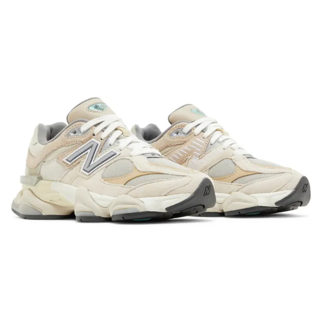 New Balance 9060 \ Sea Salt Surf