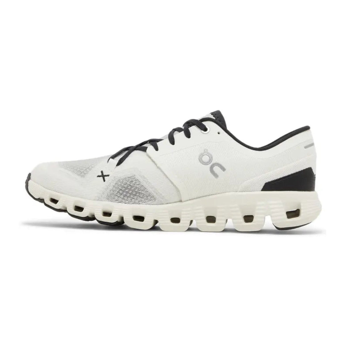 On Running Cloud X3 \ White / Black