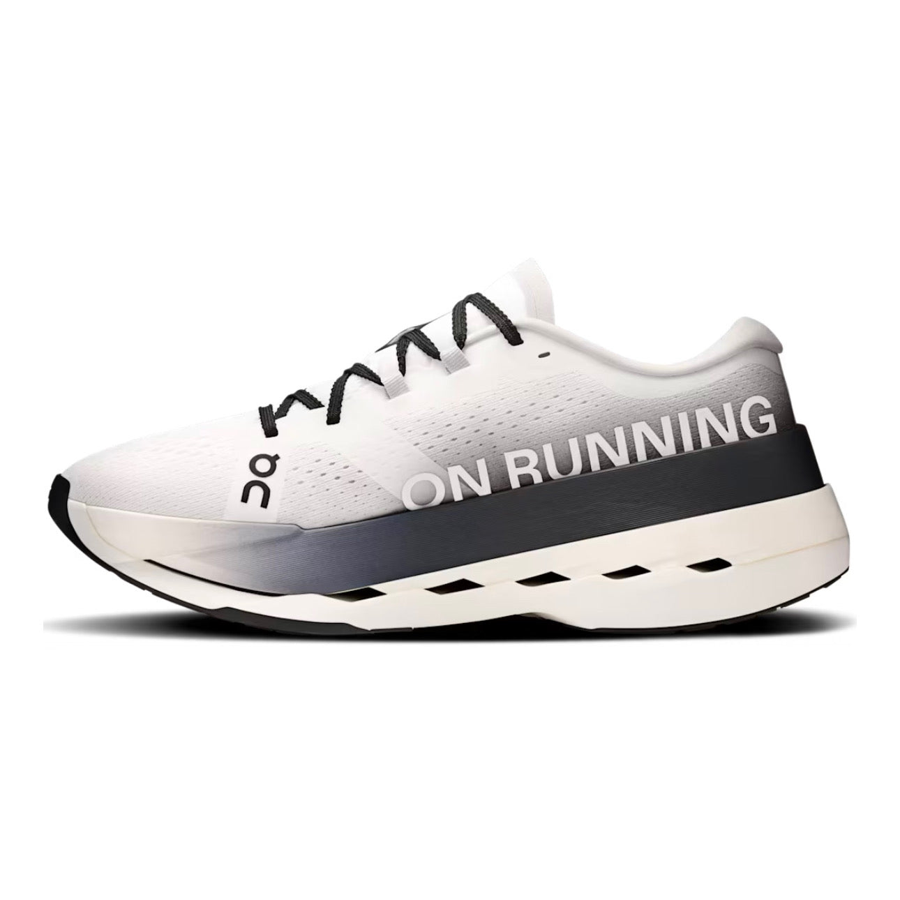 On Running Cloudboom Max \ White / Black