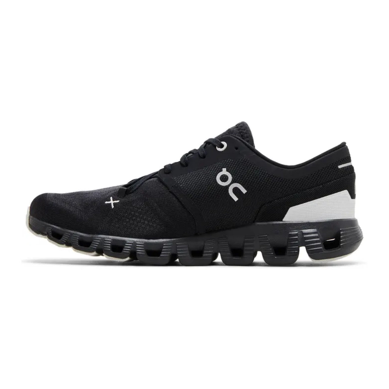 On Running Cloud x 3 \ Black