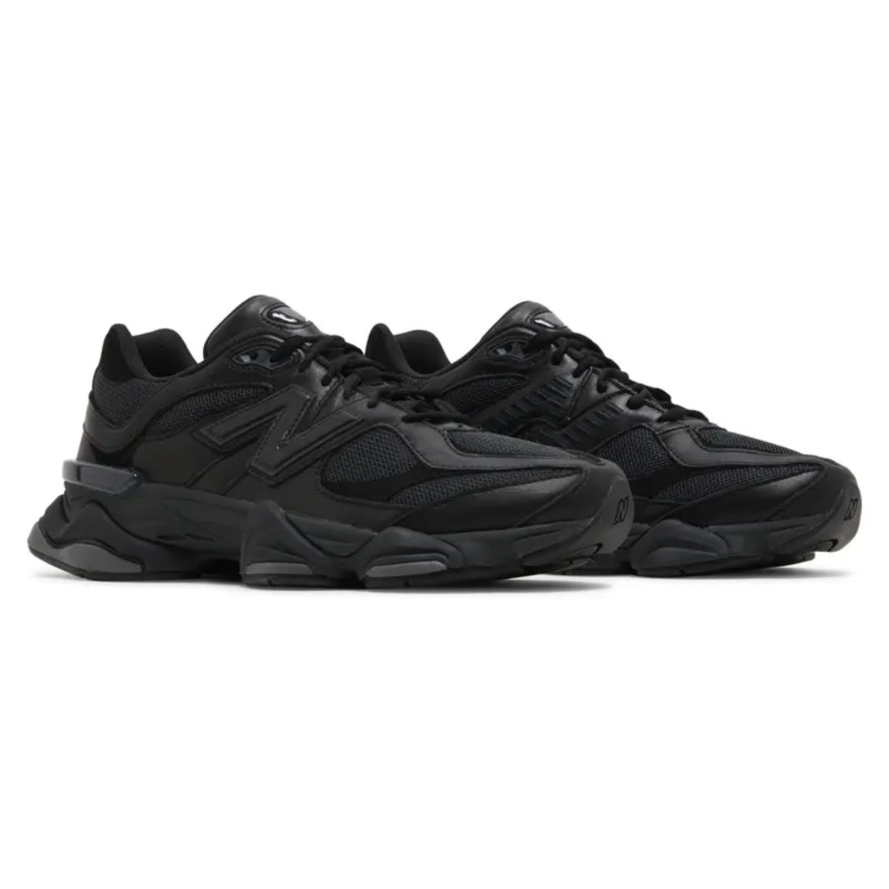 New Balance 9060 \ Triple Black Leather