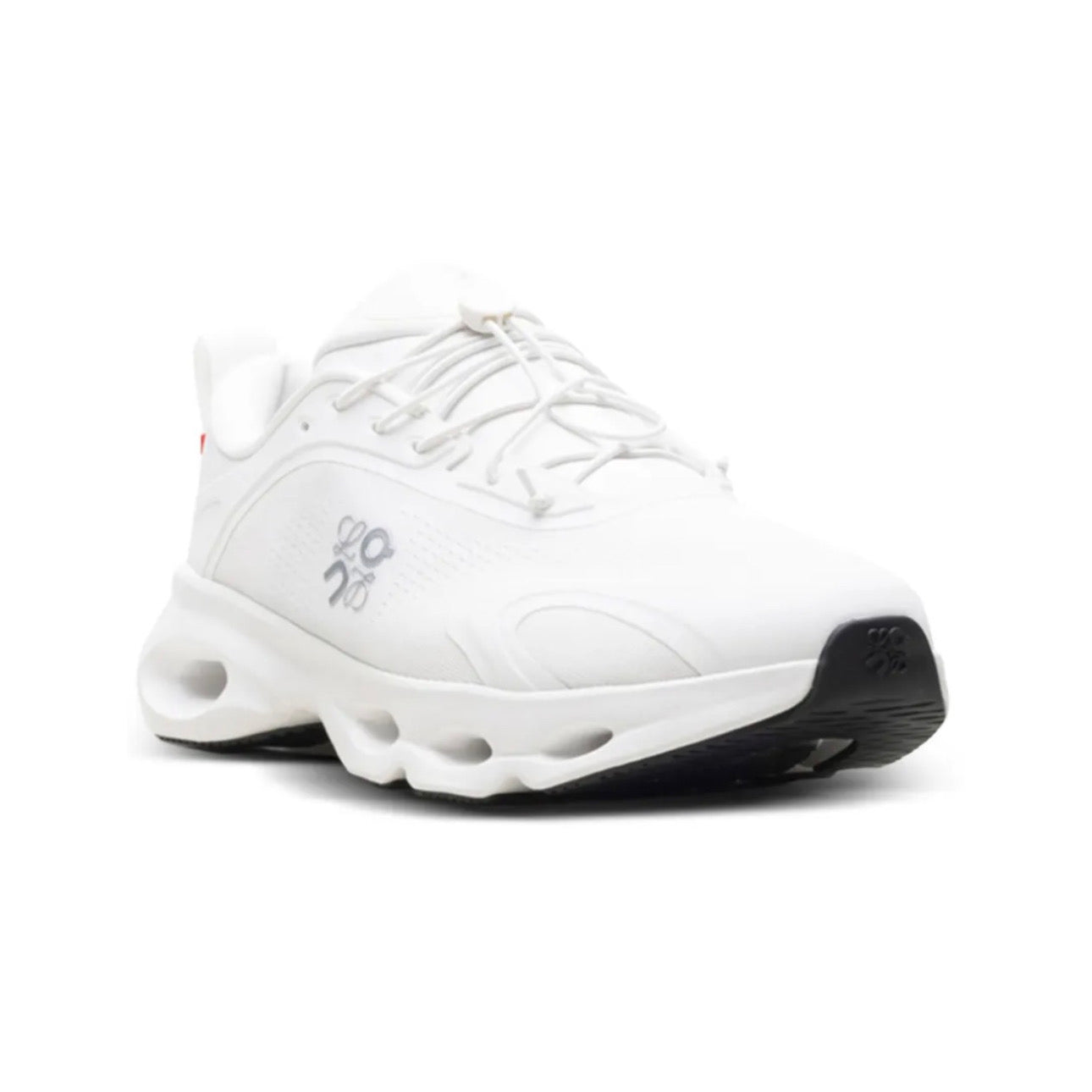 On Running Cloud Solo \ White