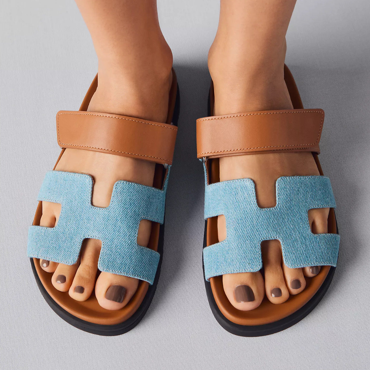 Hermès Chypre Calfskin \ Bleu Clair / Naturel