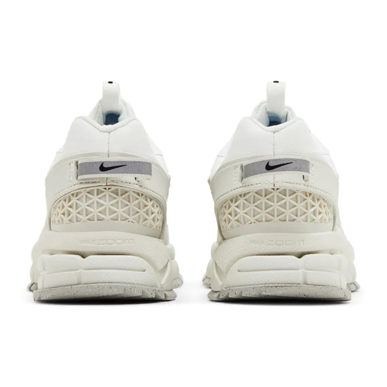 Nike Zoom Vomero Roam \ Summit White