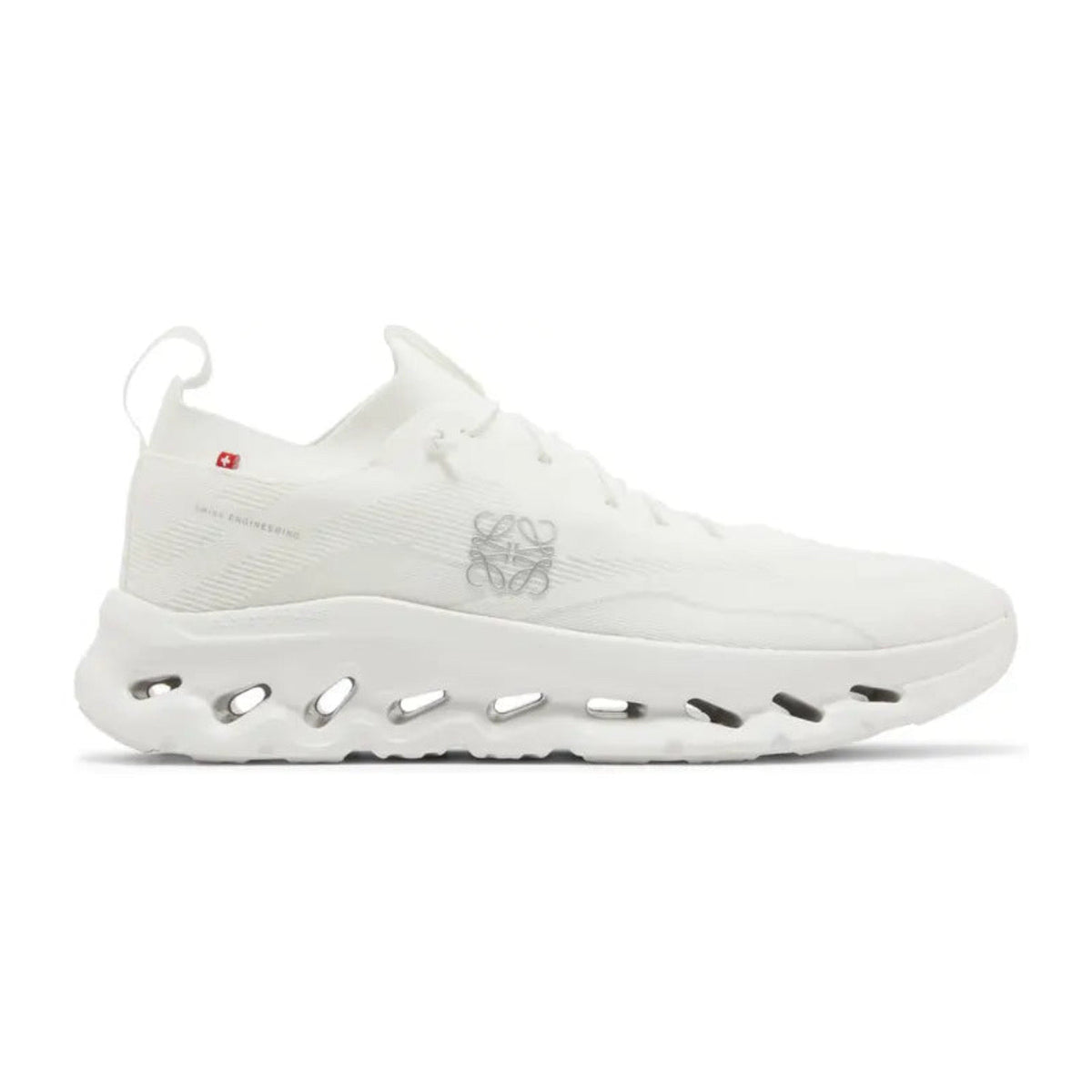 LOEWE X OnCloudtilt All \ White
