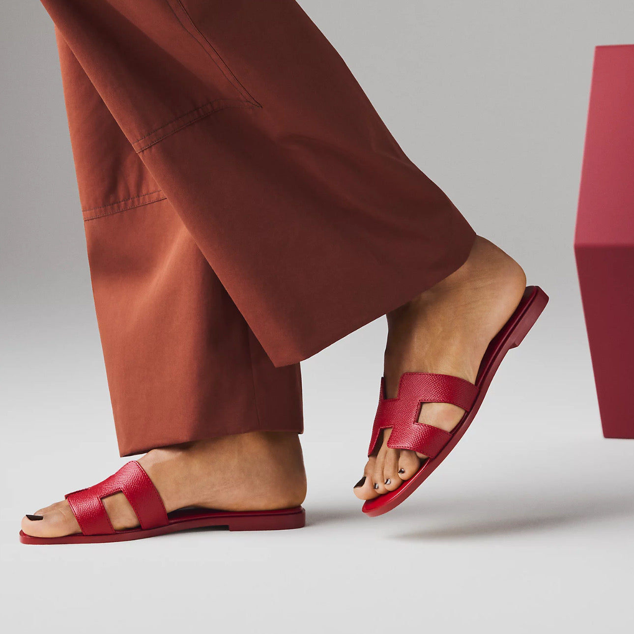 Hermès Oran Sandal \ Rose Framboise