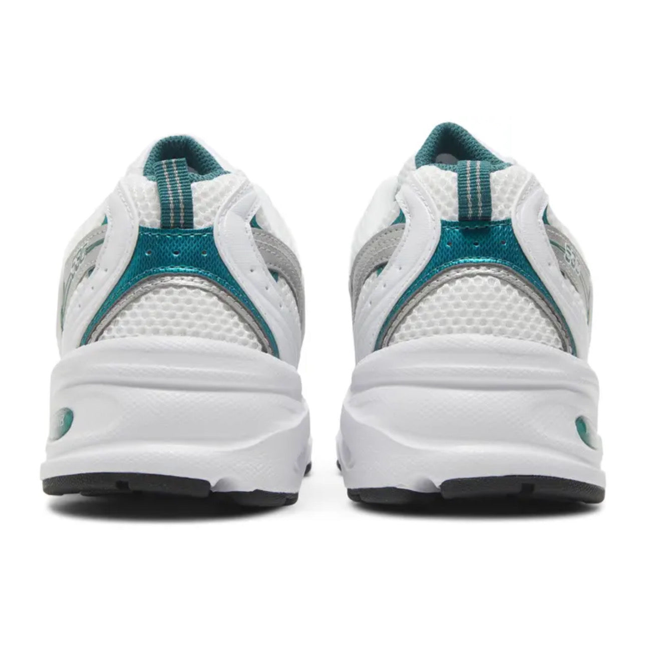 New Balance 530 – \ White Silver Green
