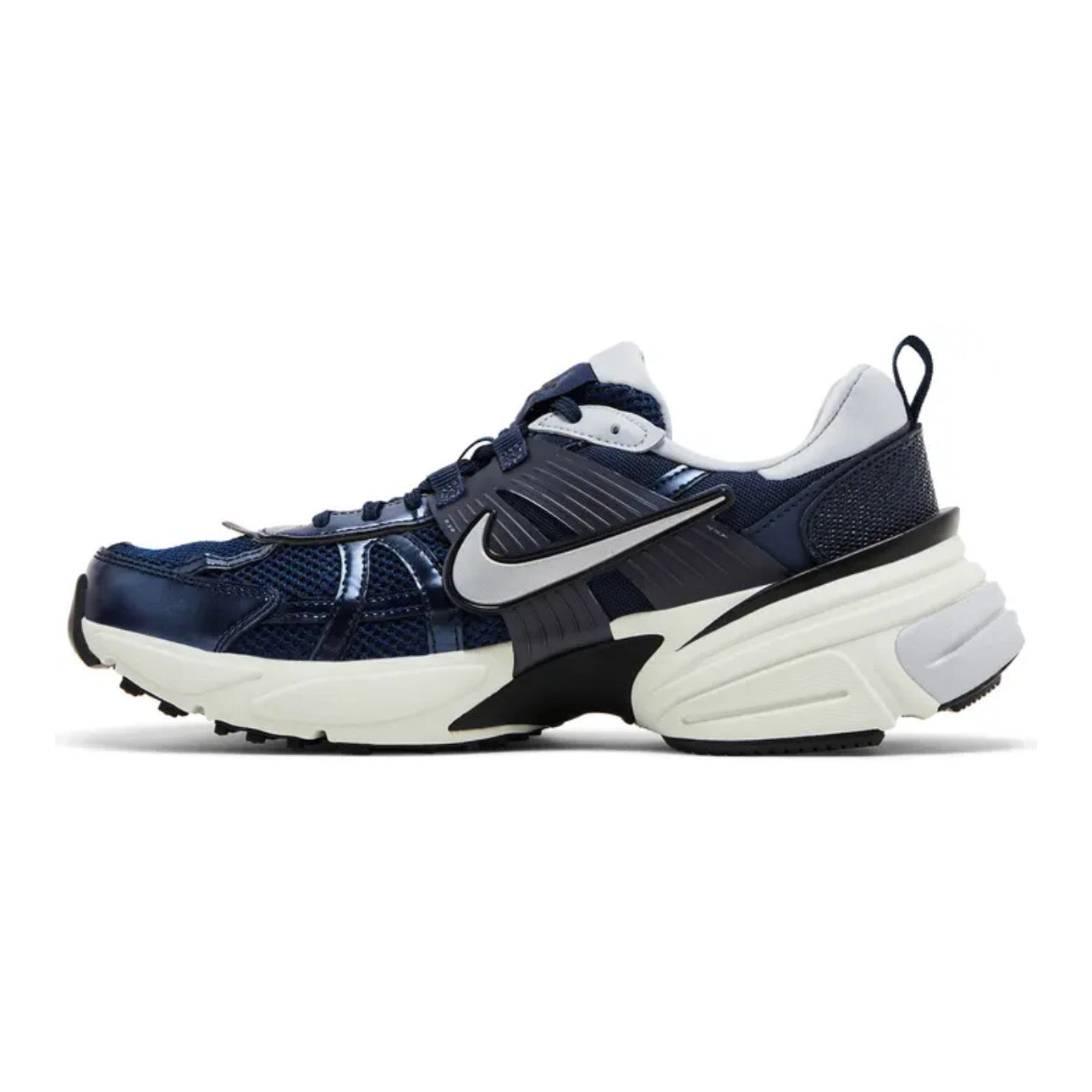 Nike V2K Run \ Obsidian Wolf Grey