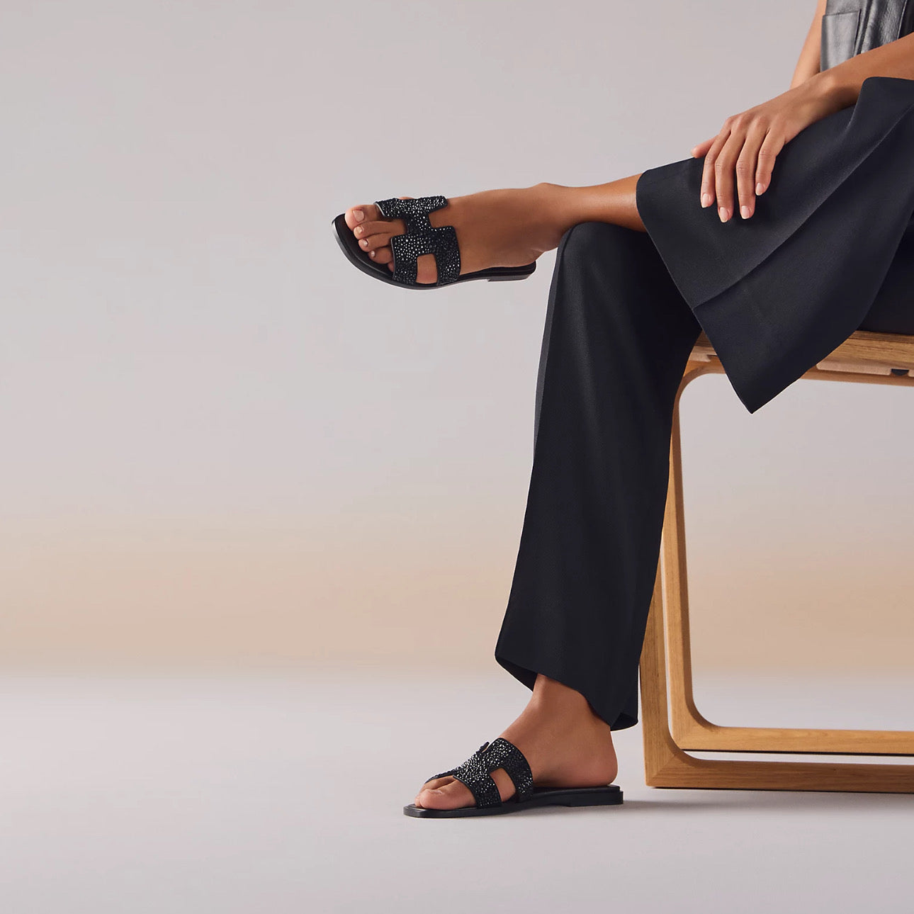Hermès Oran Sandal \ Noir