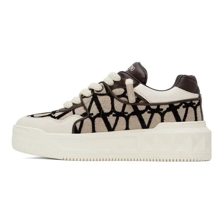 Valentino Garavani Off White Brown One Stud XL