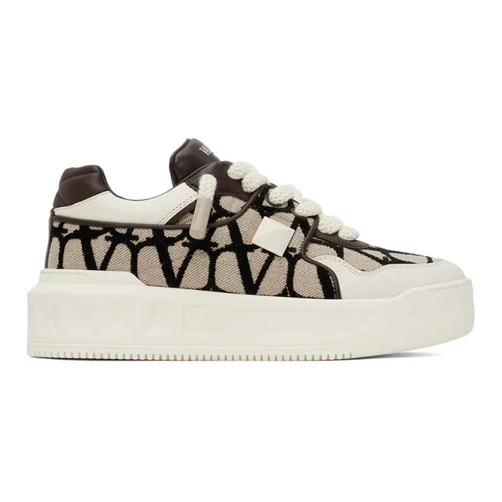 Valentino Garavani Off White Brown One Stud XL